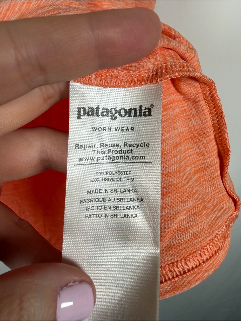 Patagonia Capilene Cool Daily UPF Orange Heather Trail Running Graphic Tee - Picture 5 of 8